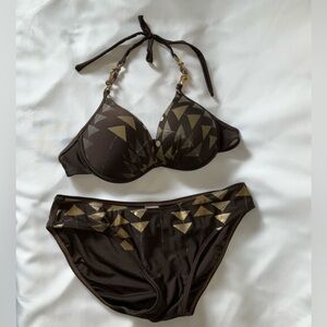 Tara Grinna - Bikini 👙